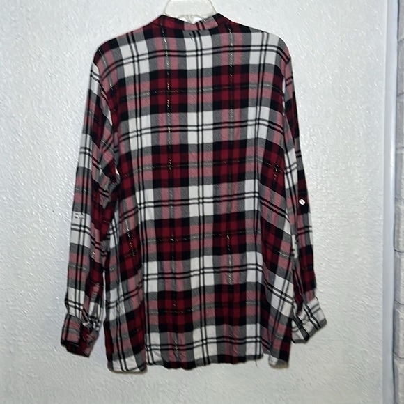 Max Jeans soft red and white flannel button front shirt size 1X - Picture 8 of 9